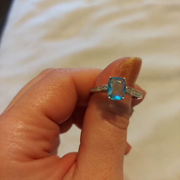 Sky Blue Topaz Ring Size 10 - Picture 9 of 15
